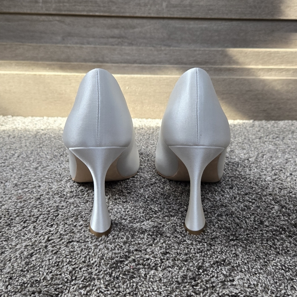 Badgley Mischka Aubree Pointed Toe Stiletto White Heels NEW size 10 - Picture 8 of 14